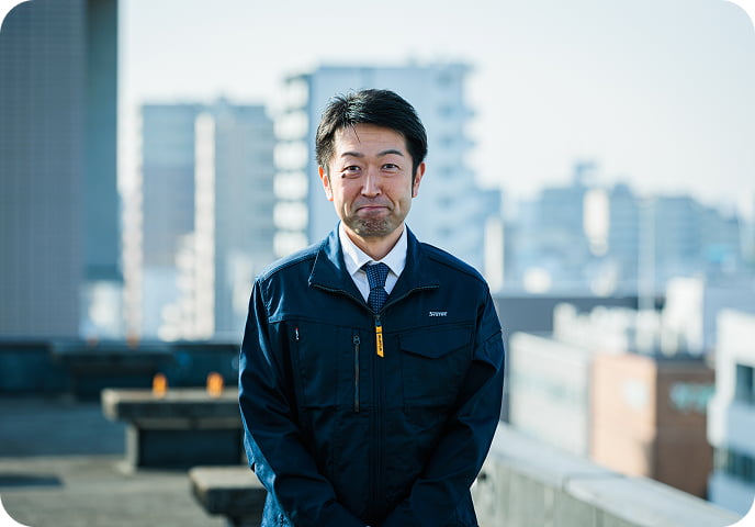 フロント担当（2003年入社）の社員